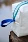 Preview: Segeltuch Kulturtasche mit blauen Anker groß